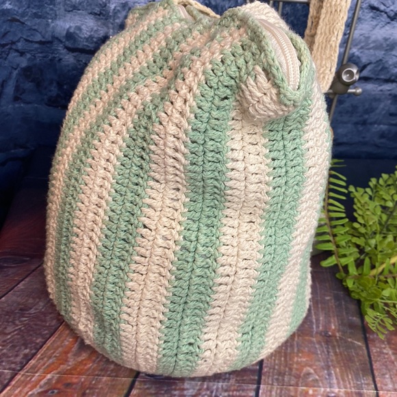 Crochet Woven Striped Round Zippered Bucket Tote with bead accents - Picture 8 of 13